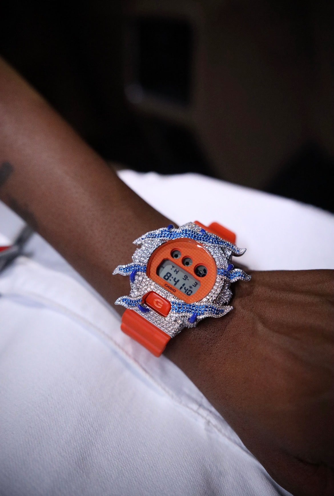 ICED “Orange Slash” DW6900